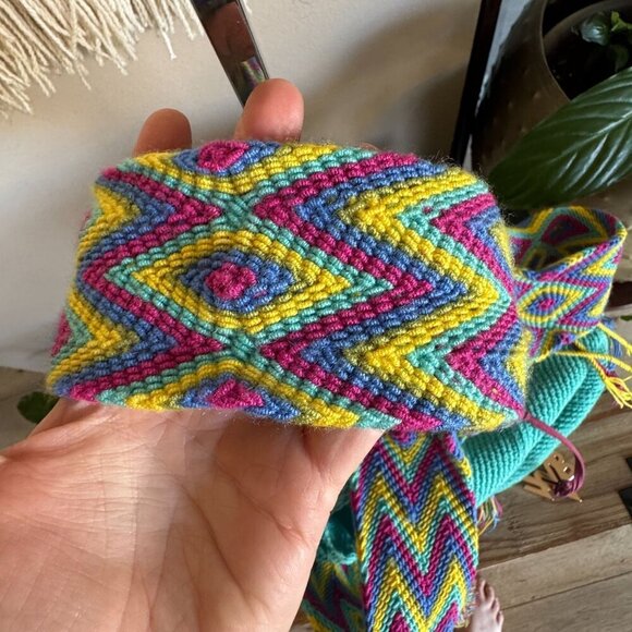 Wayuu Mochilla Teal Multi Color Woven Shoulder Soft Large Tassel Tie Bucket Bag - Picture 8 of 14